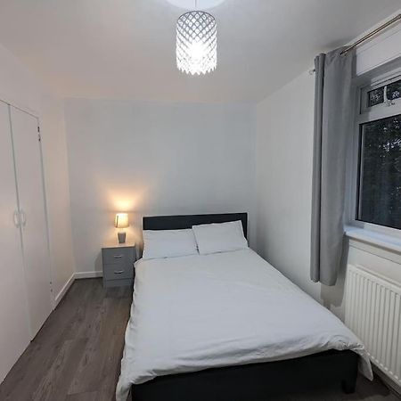 3 Bedroom Apartment Sleeps 8 爱丁堡 外观 照片