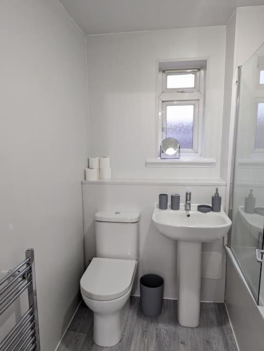 3 Bedroom Apartment Sleeps 8 爱丁堡 外观 照片