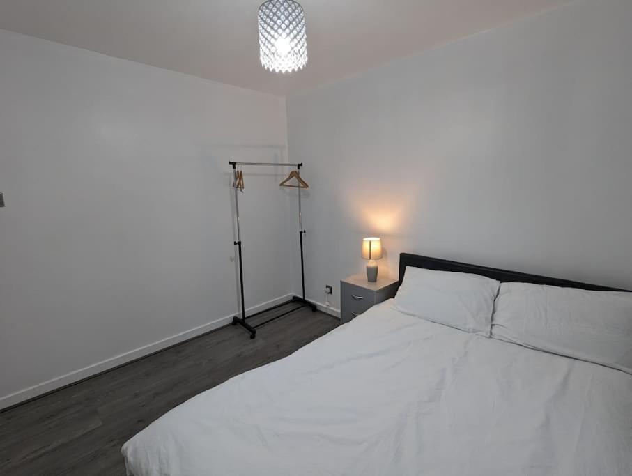 3 Bedroom Apartment Sleeps 8 爱丁堡 外观 照片