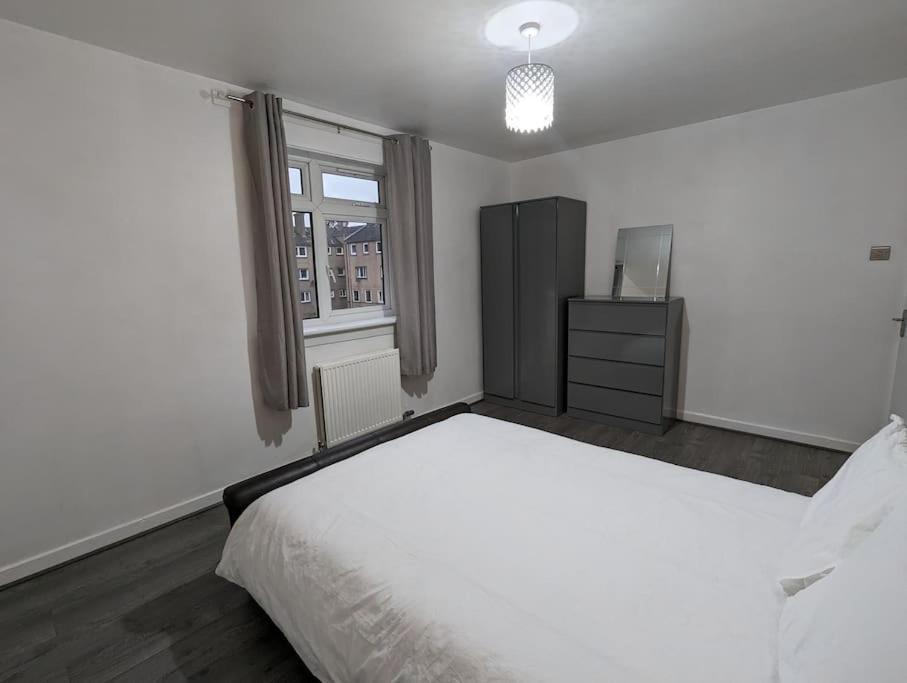 3 Bedroom Apartment Sleeps 8 爱丁堡 外观 照片